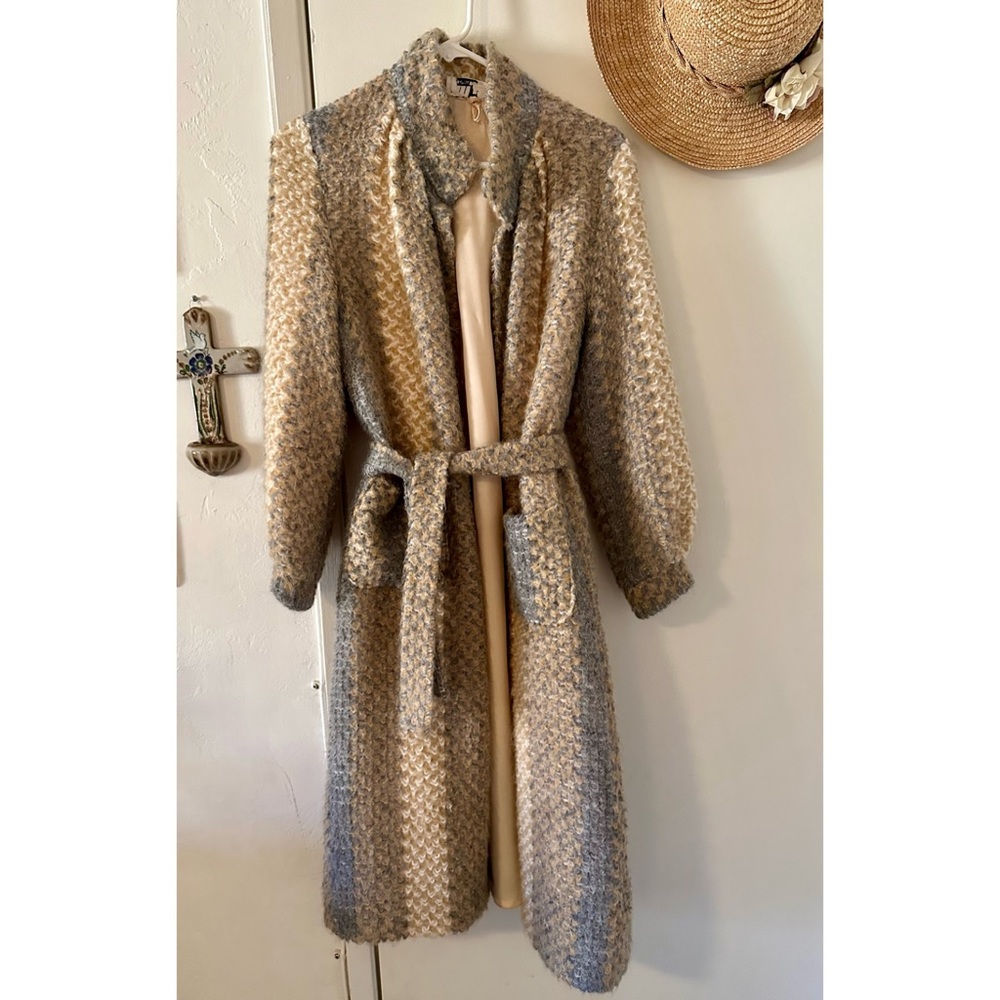 Vintage Tweed Style Comfortable Lined Multicolor Neutrals Coat